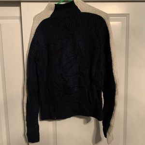 Ambercrombie and Fitch sweater